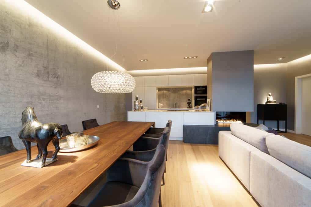 Projekte von PLUS - Interior Design & Interior Designerin Katja A. Marocke: Neugestaltung luxuriöses Appartement Casa Philippa 7